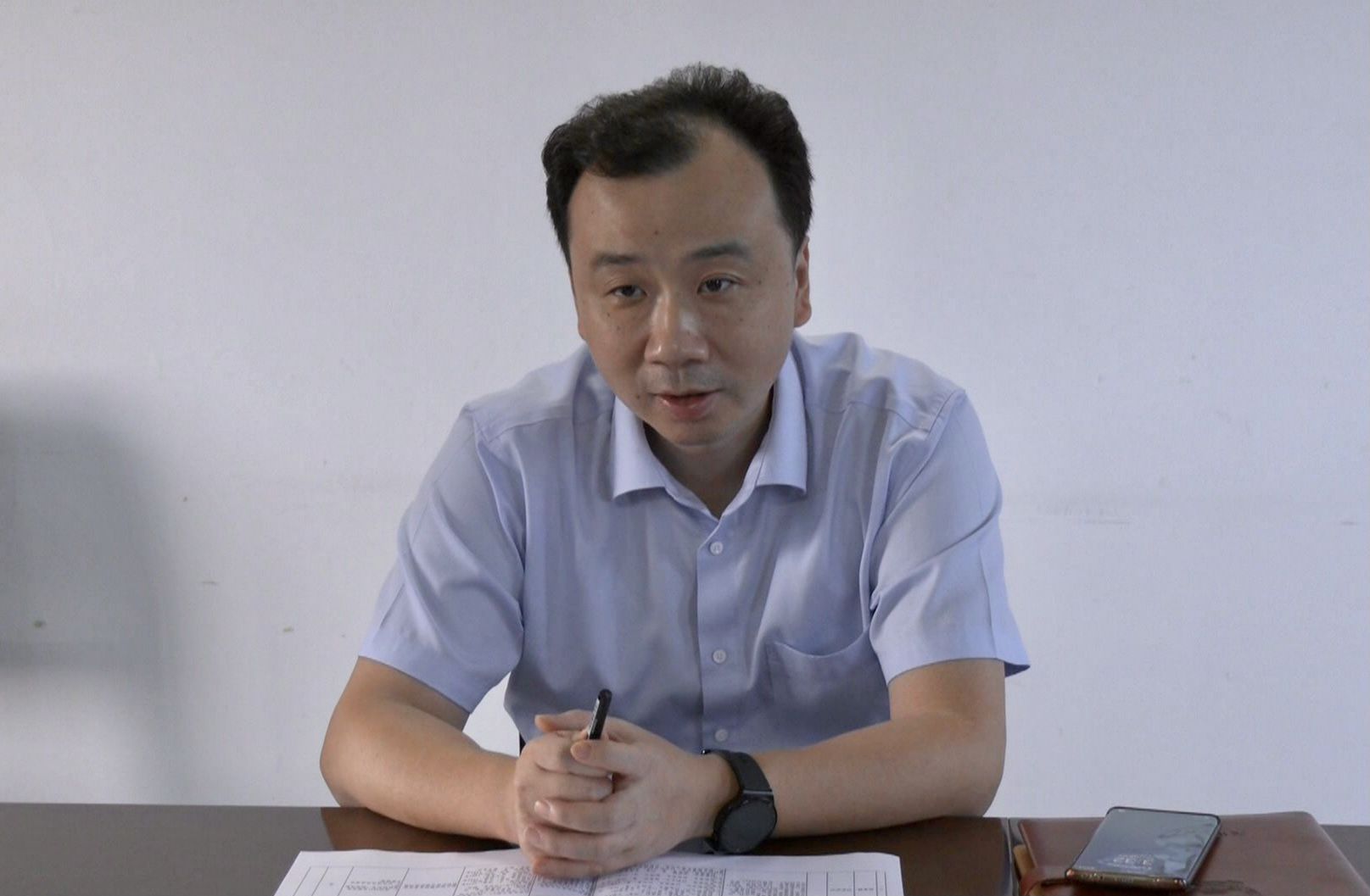 孙辄赴陈贵镇督导软弱涣散村,脱贫巩固村和村级"两委"换届工作_大冶市