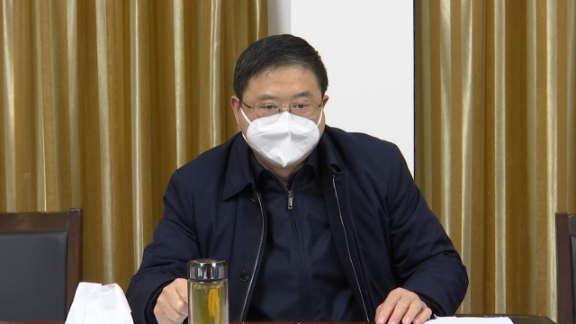 市委常委,市委办主任毛文胜参加会议.(记者 曹鹏)