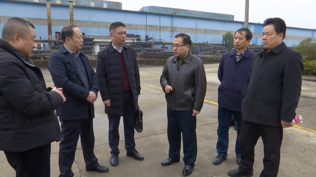 周军深入陈贵镇调研