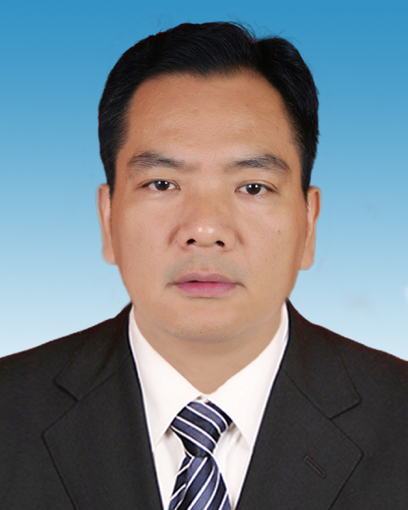 欧阳华.jpg